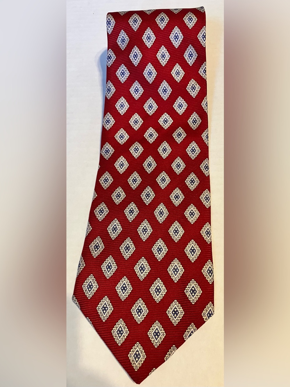Bruno Piattelli Classic Red Diamond Pattern Silk Tie